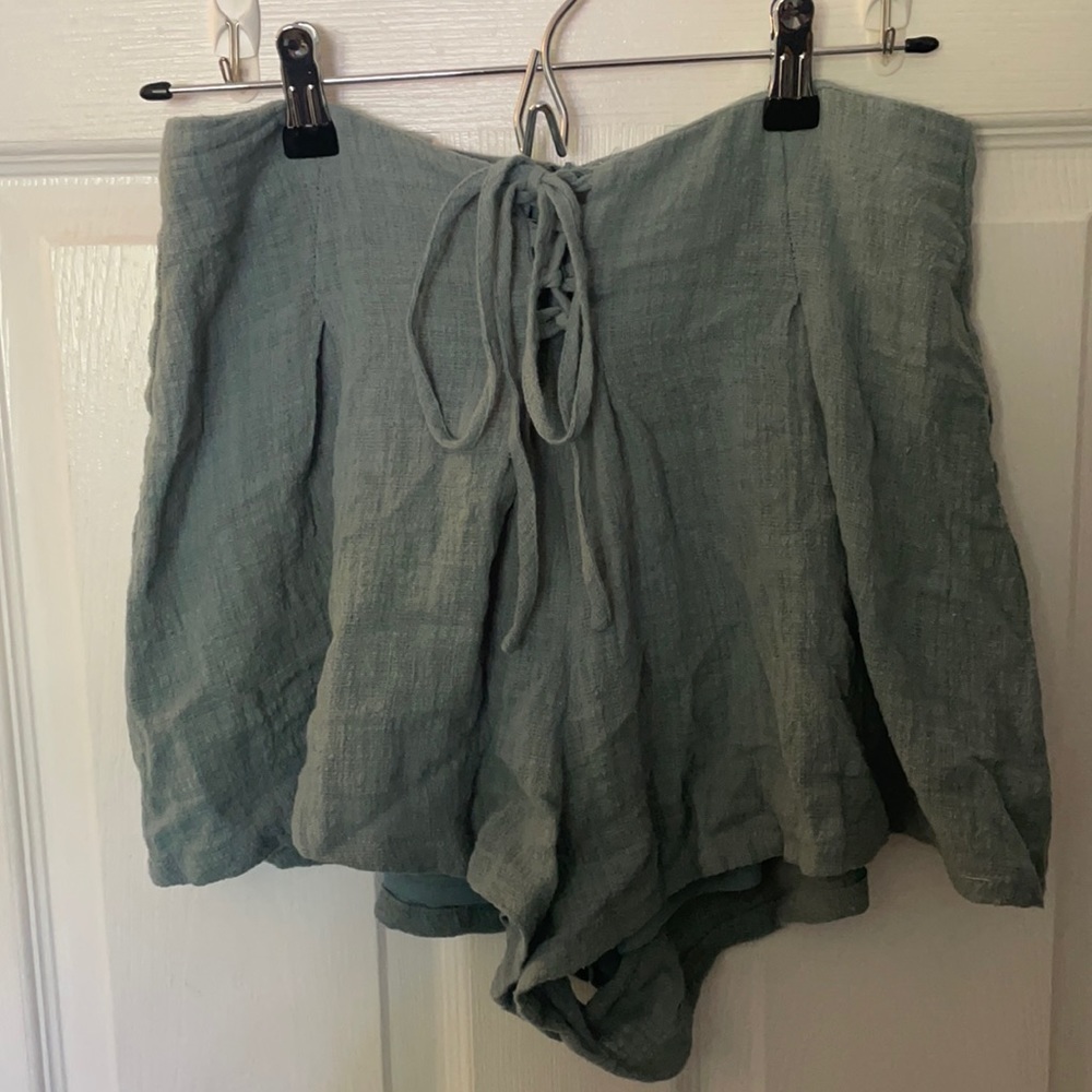 Linen Lace-Front High-Waisted Shorts
